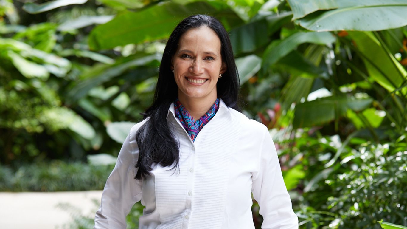 monica ortiz headshot