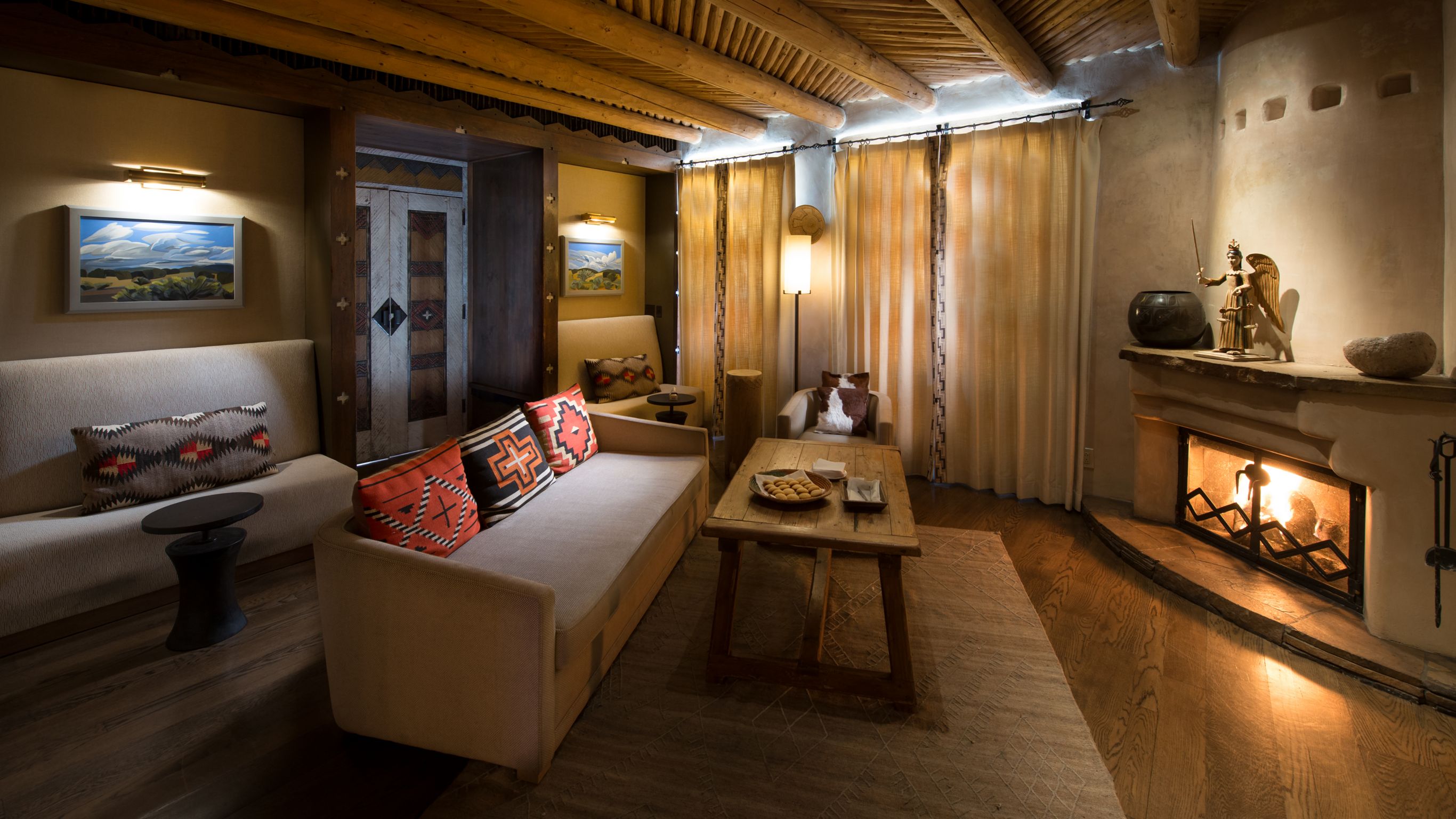 Anasazi Suite Living Room