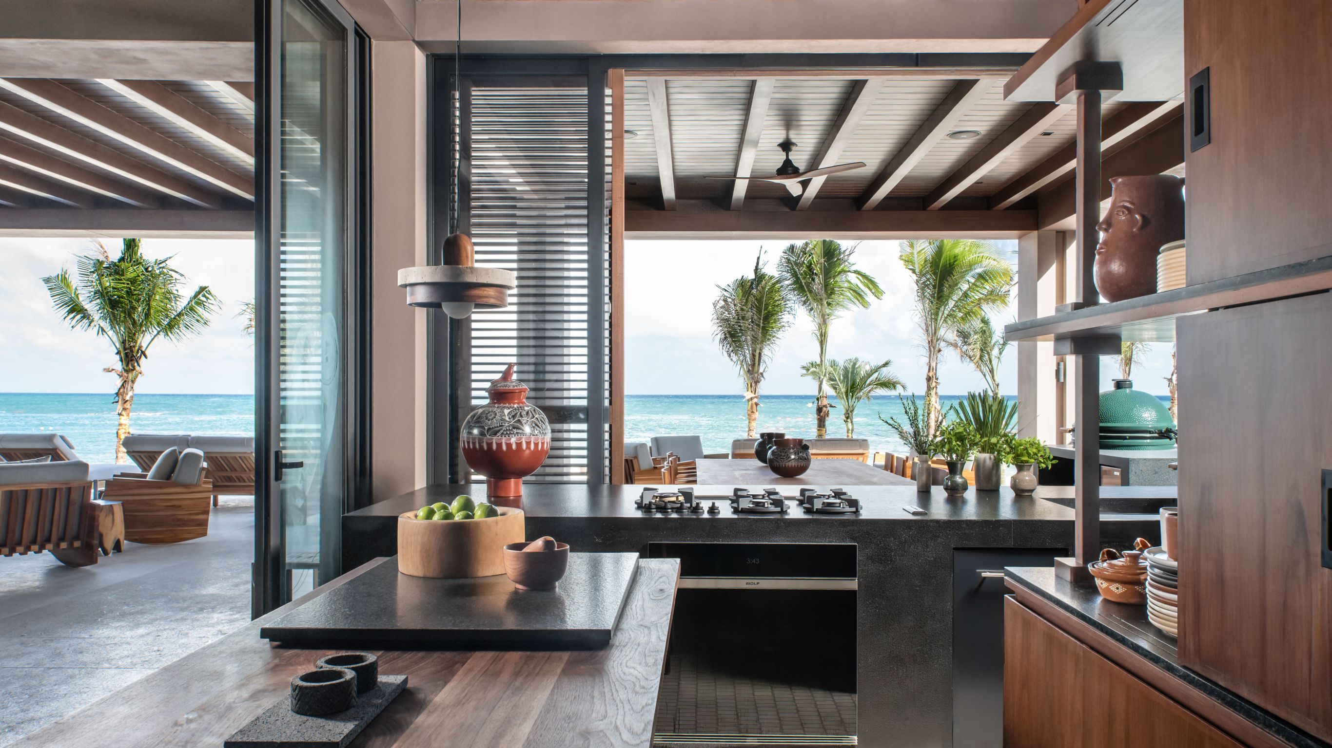 Beachfront Villa beachfront kitchen