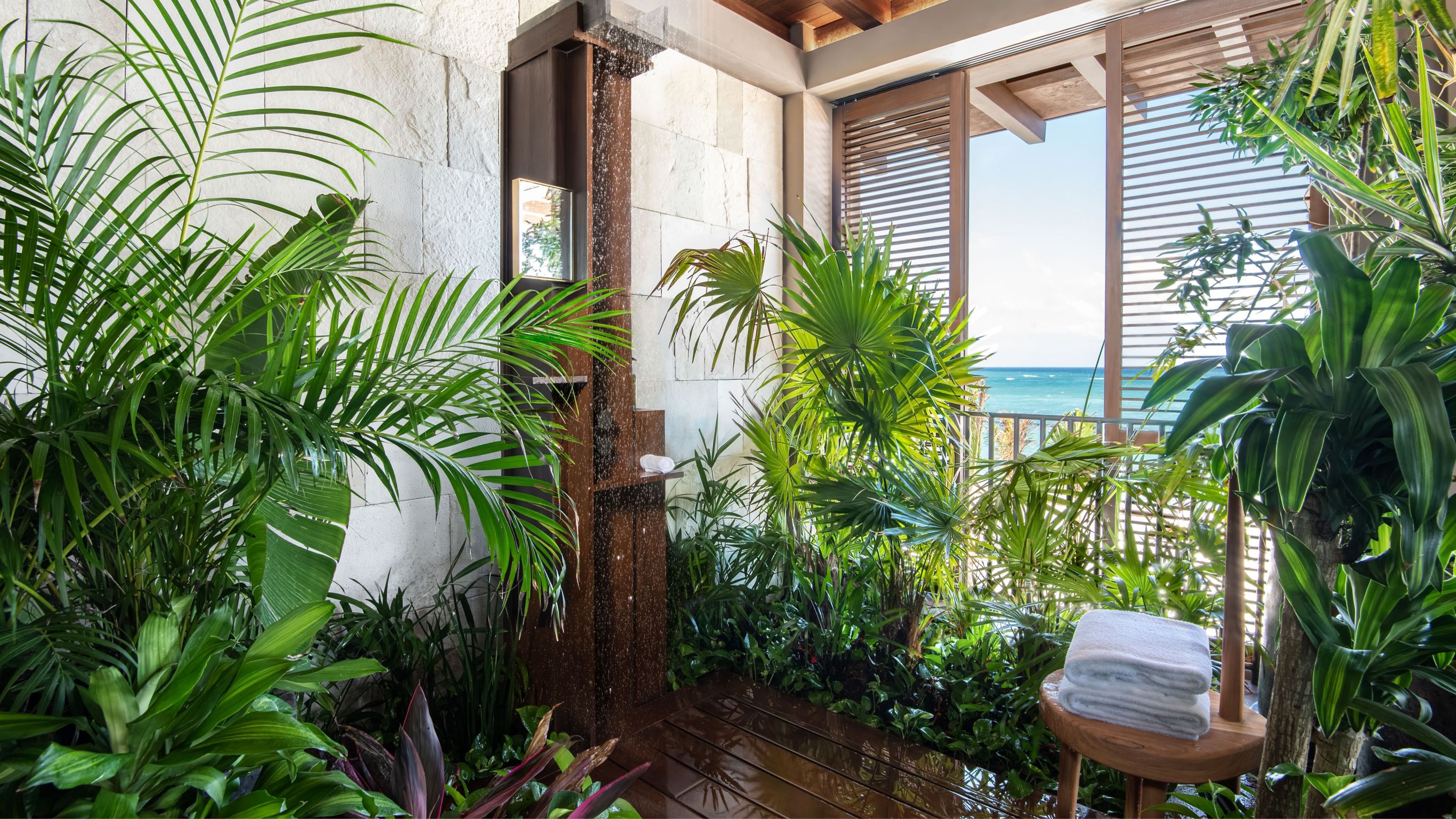Beachfront Villa Master Bedroom OUTDOOR SHOWER