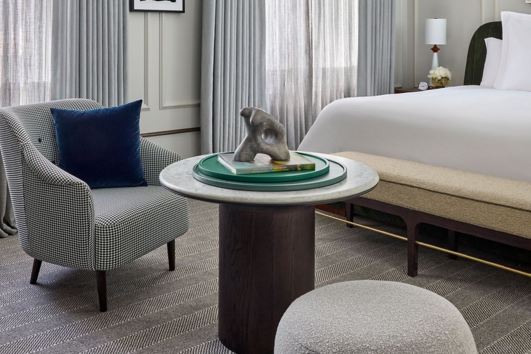 Superior King with tub