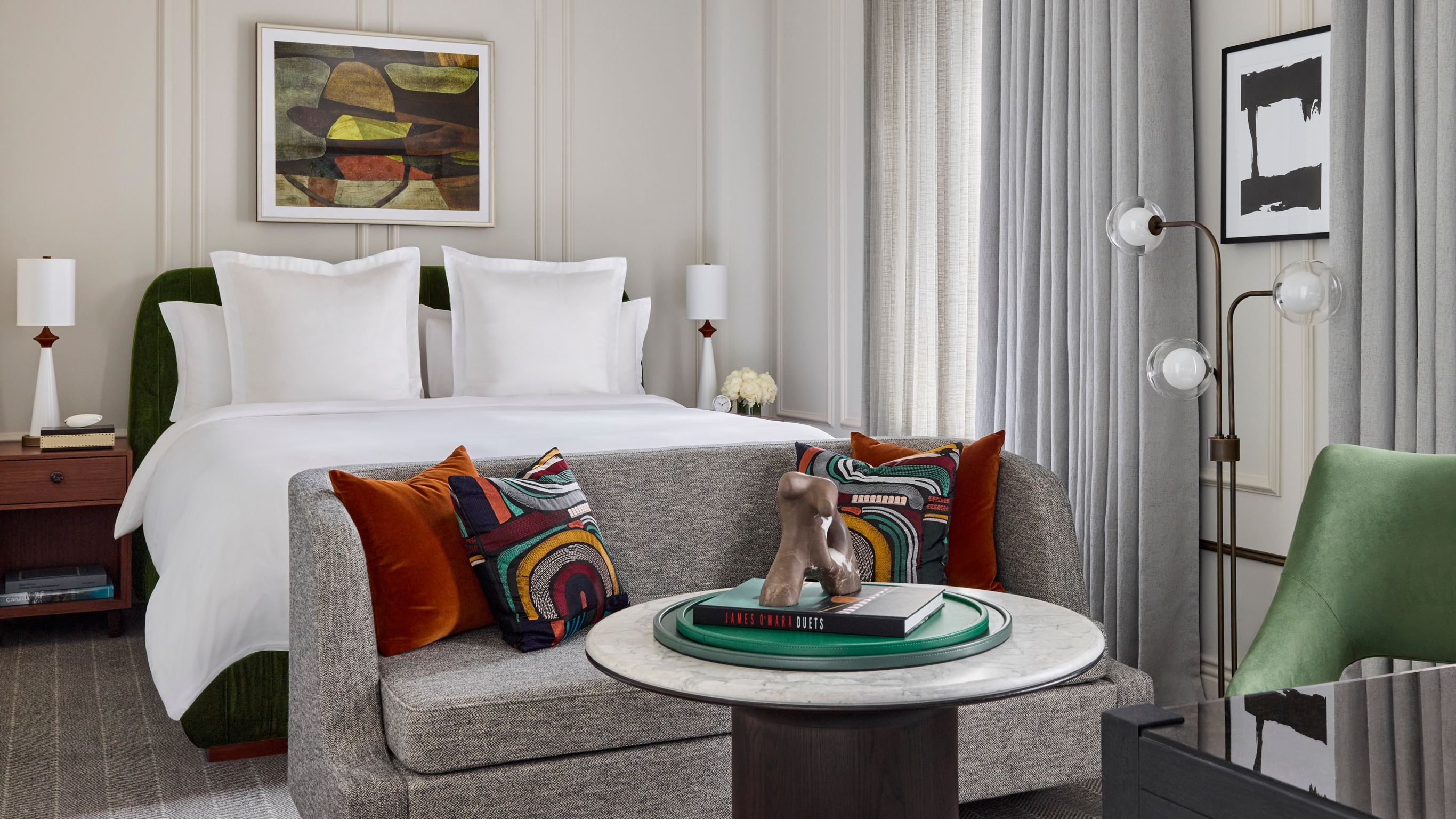 Premier Executive King