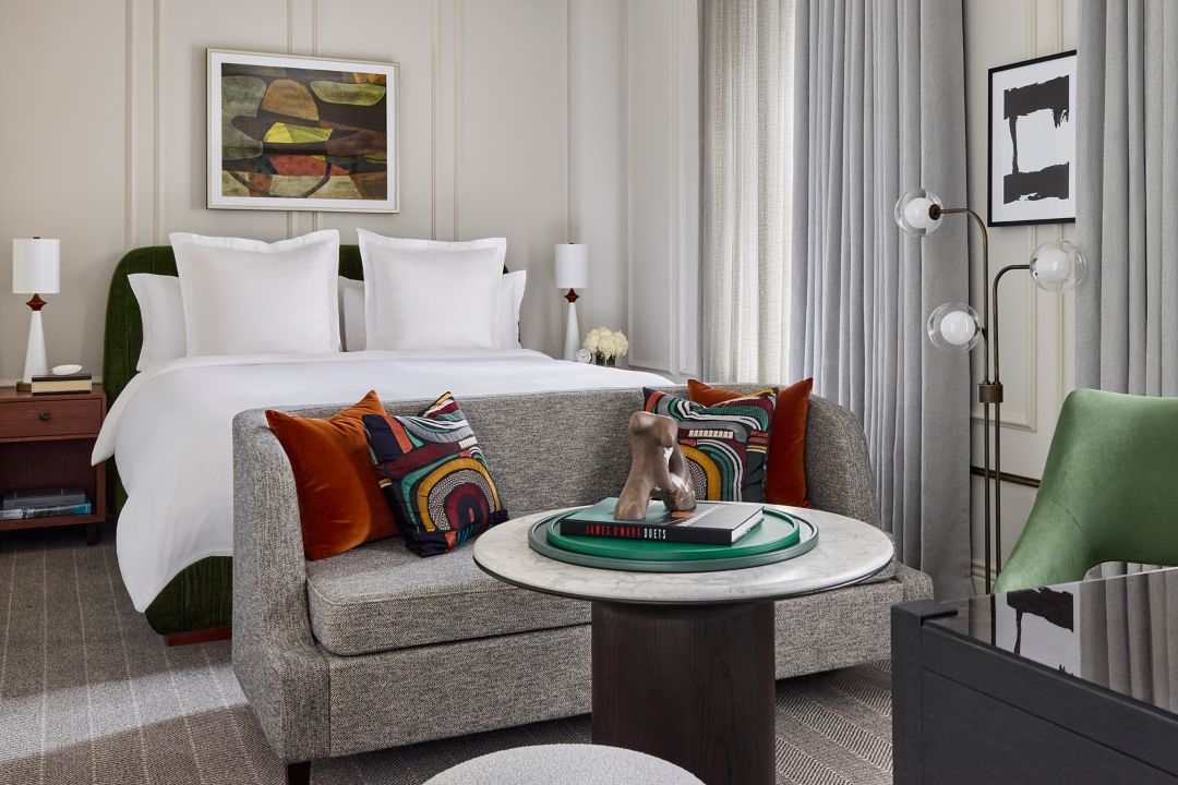 Premier King Gallery City View