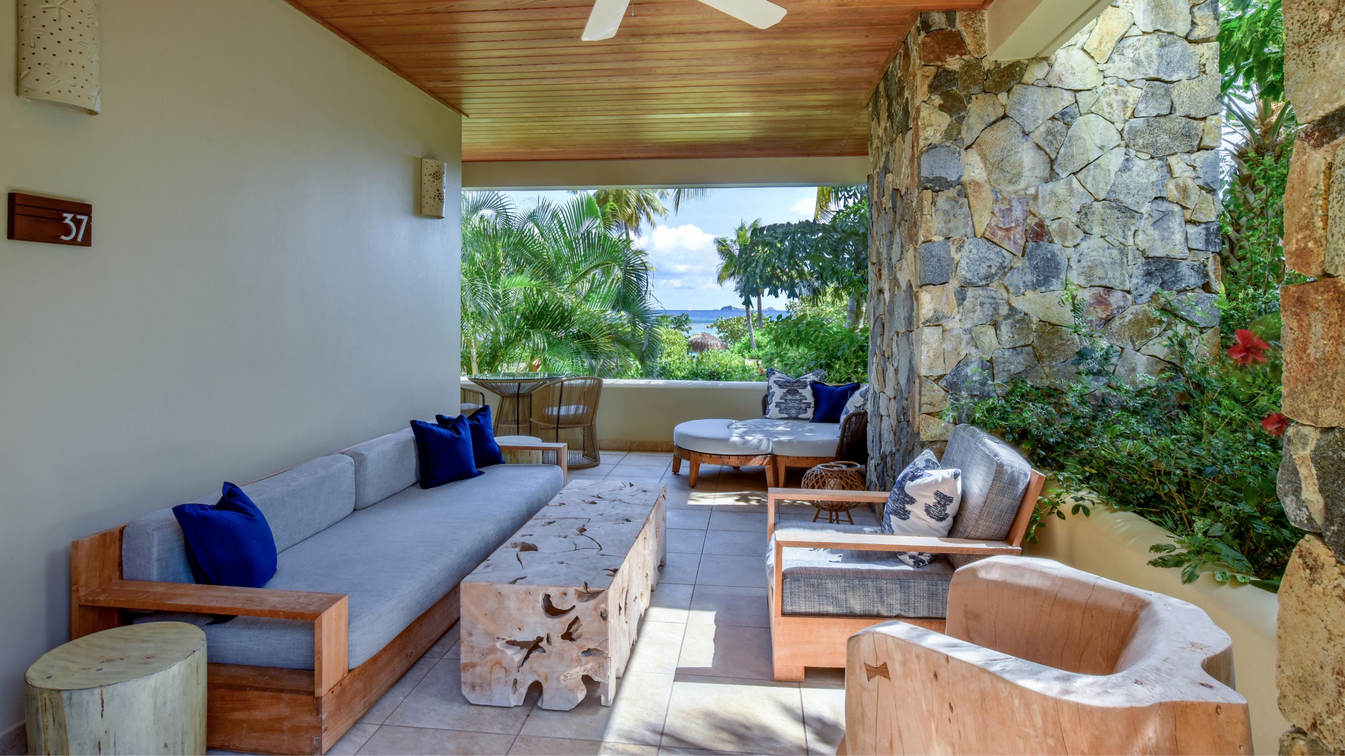 Ocean View Junior Suite outdoor patio