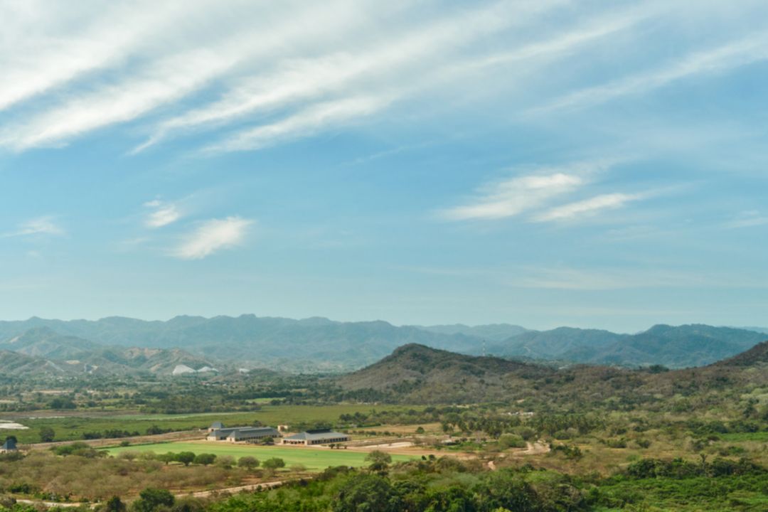 OPENING OFFER FOR MEXICAN RESIDENTS