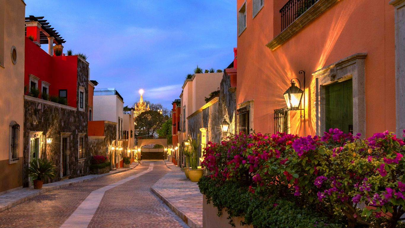 The Founder's Villa Pool