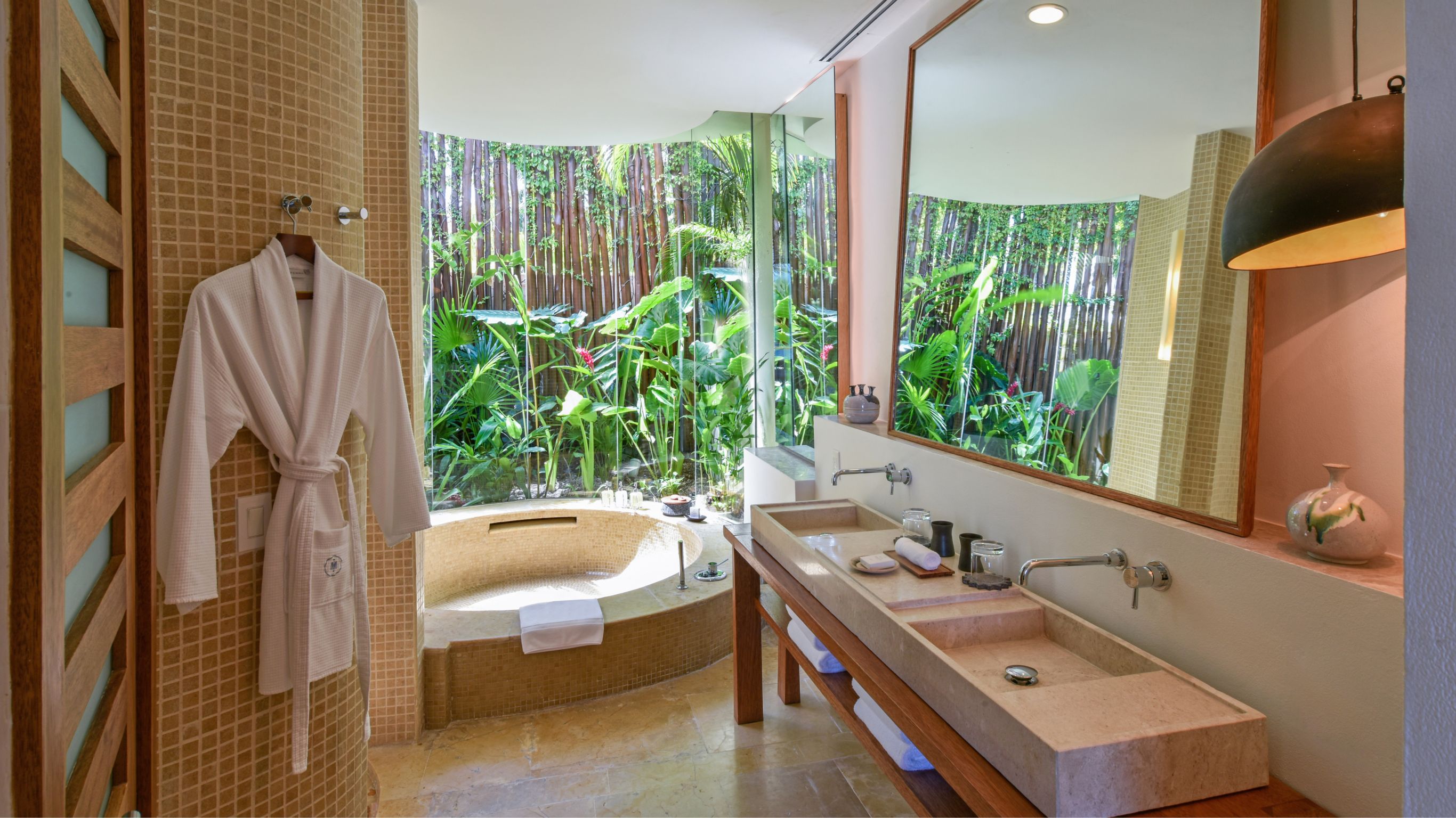 Baño de la Beachfront Studio Suite