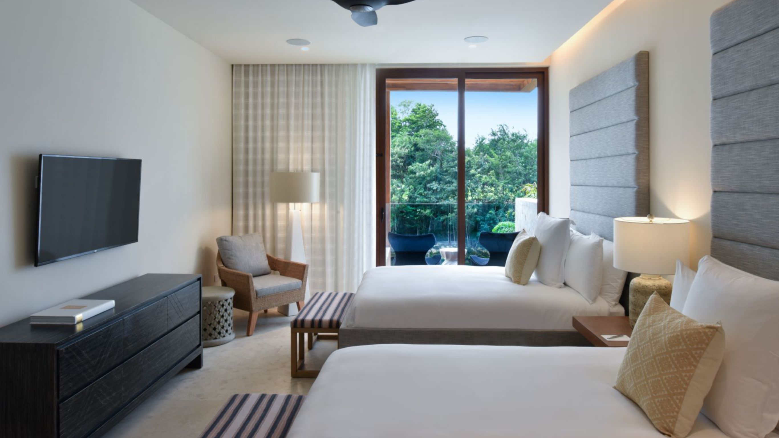 Cenote Villa Guest Bedroom