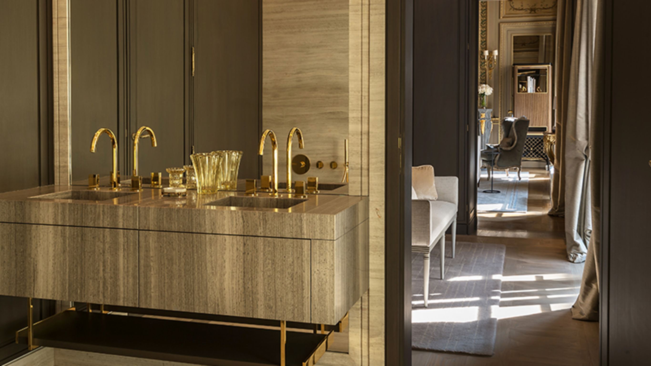 Salle de bain de la Suite Duc de Crillon