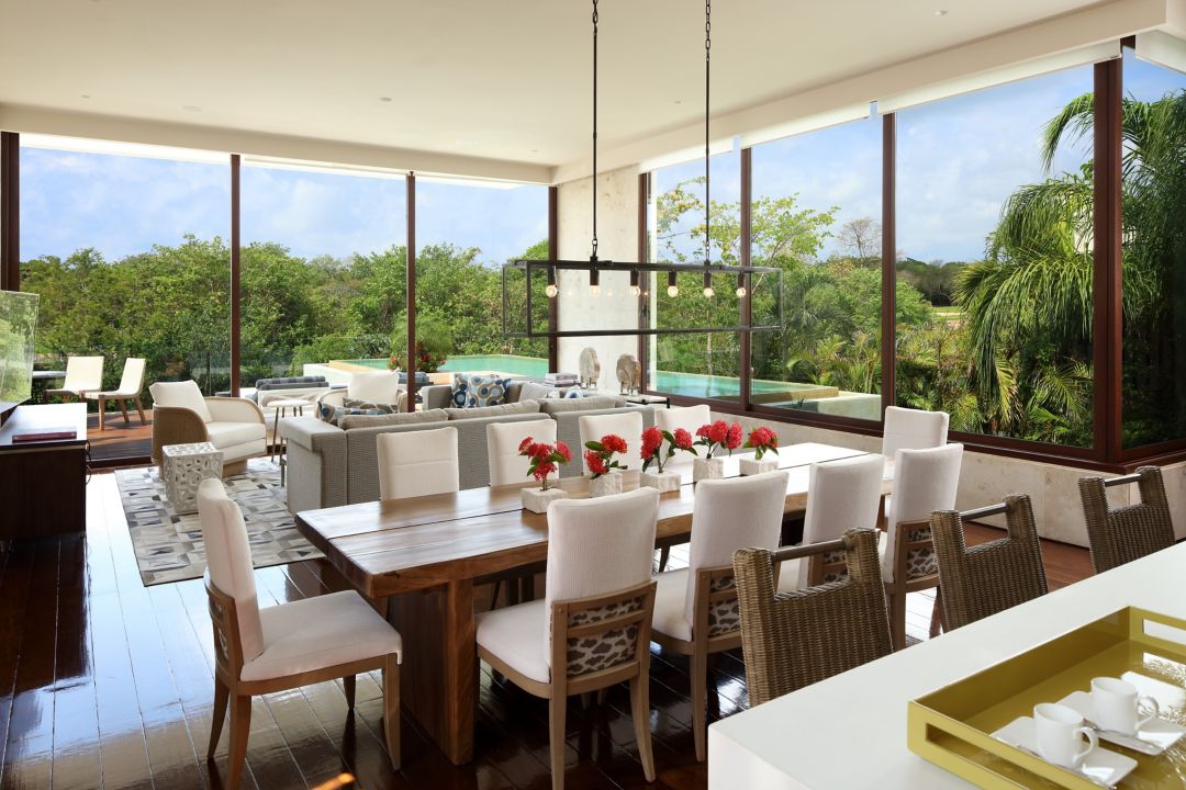 Comedor de la Ensueño Two Bedroom Villa