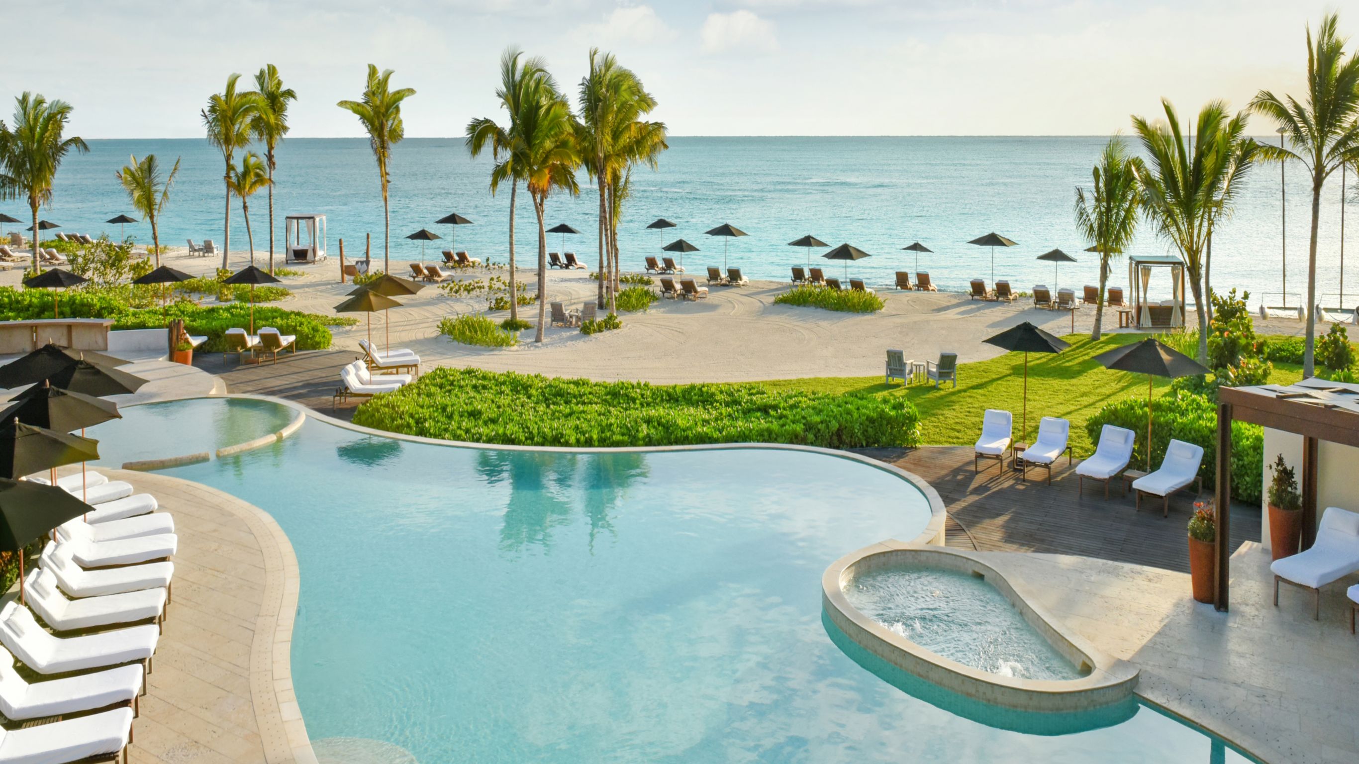 Hero shot of Rosewood Mayakoba's Punta Bonita Pool and beach