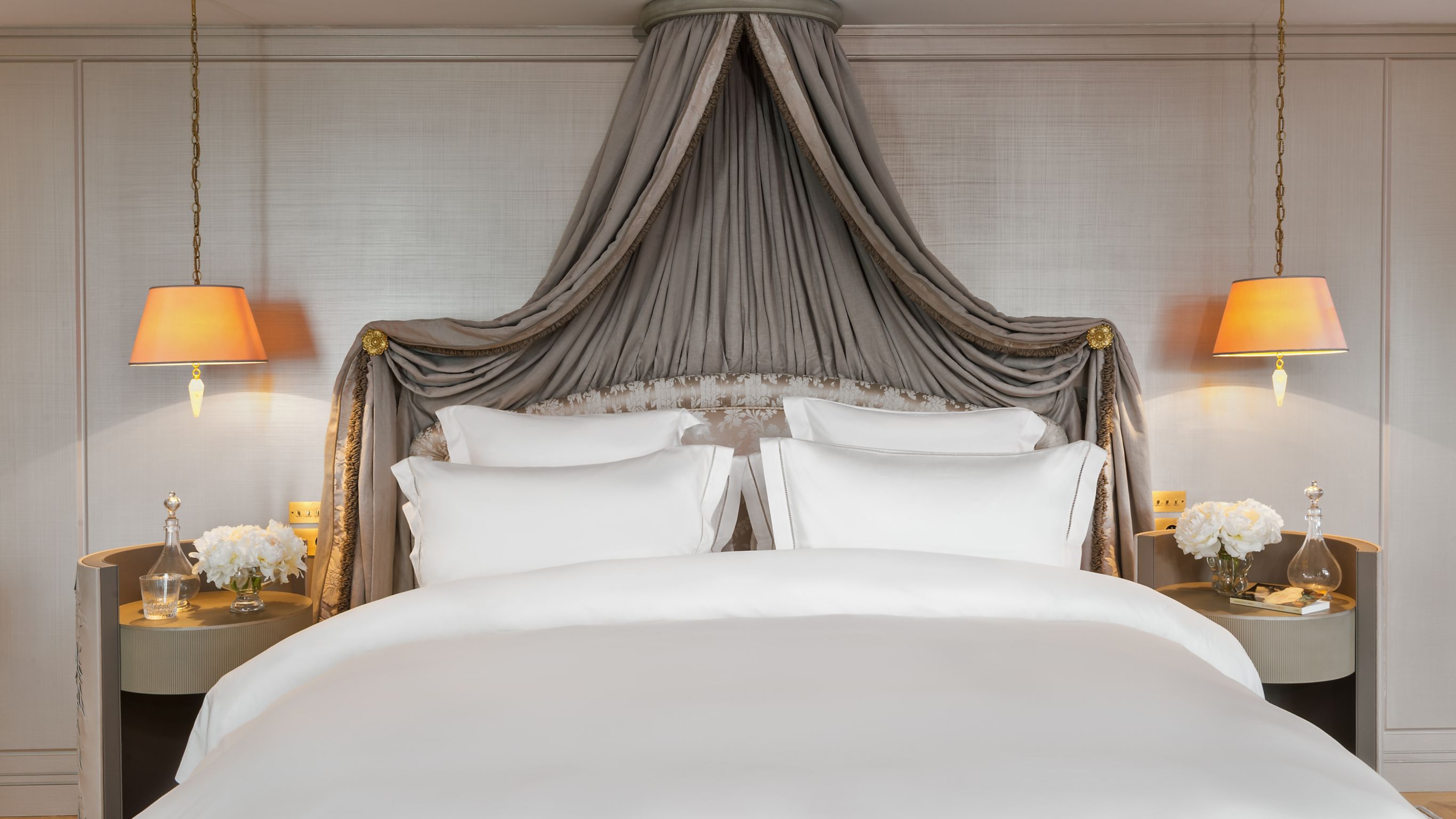 Suite Marie Antoinette Bedroom