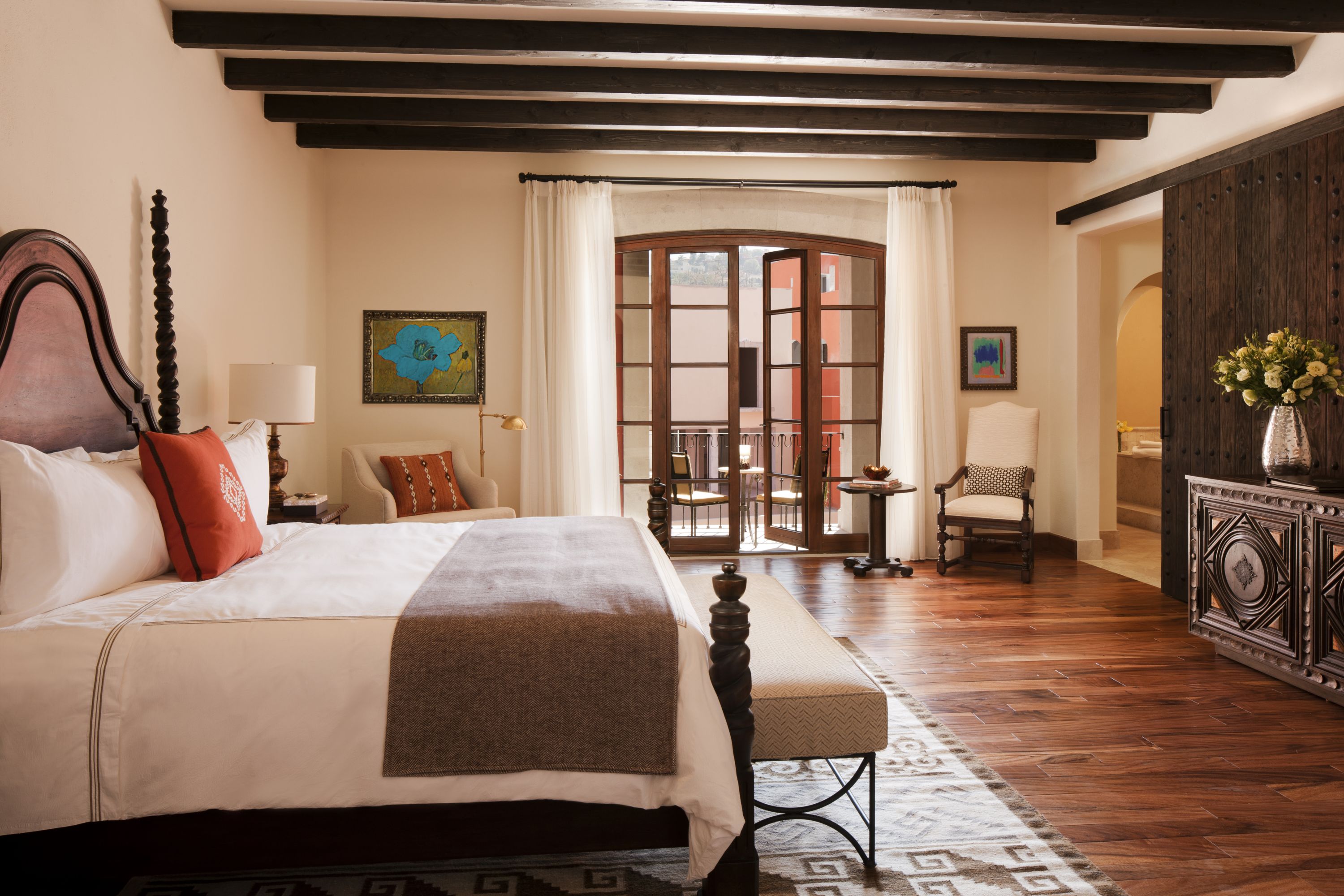 Beautiful Colonial Room Rosewood San Miguel de Allende