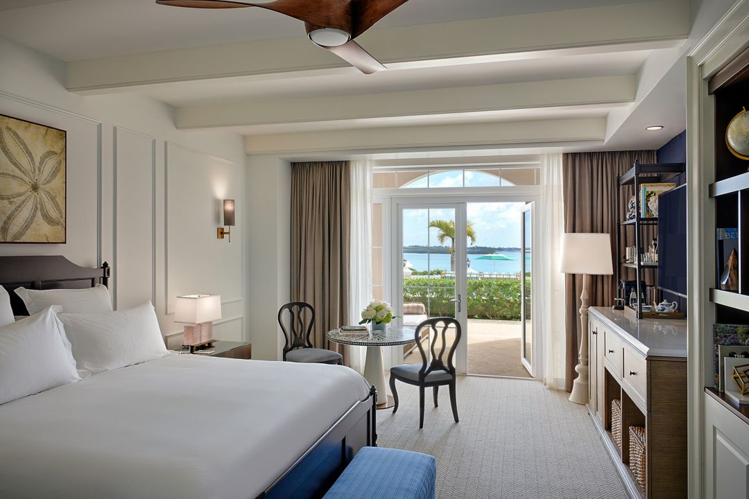 Poolside Cabana King Room