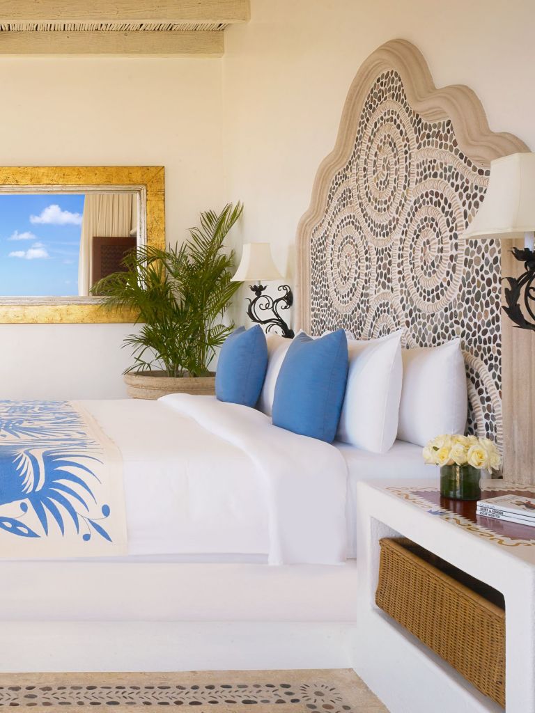 Suite con vista al Mar de Tres Habitaciones  Las Ventanas al Paraiso, A  Rosewood Resort