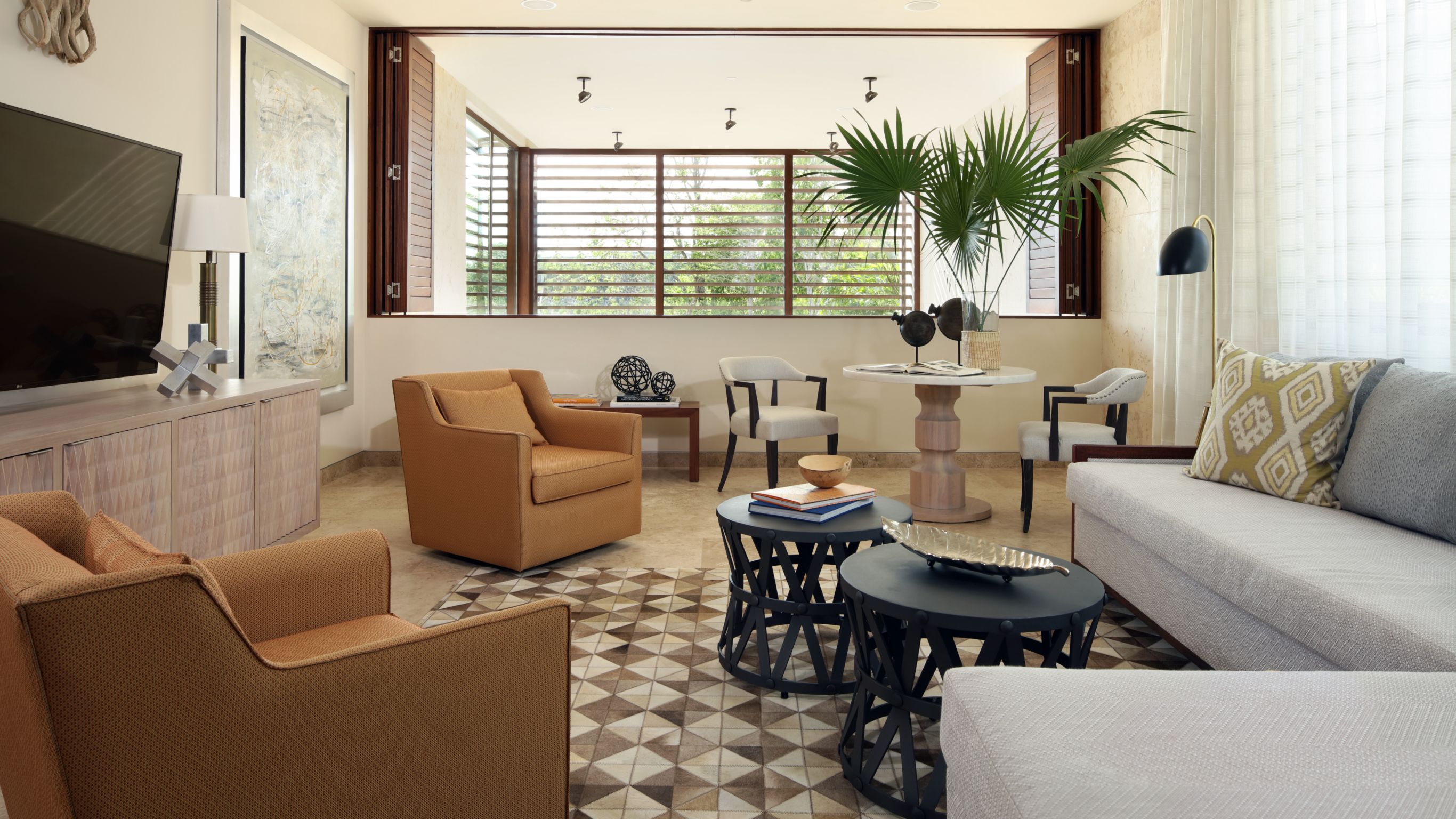 Sala multimedia de la Manglar Two Bedroom Villa