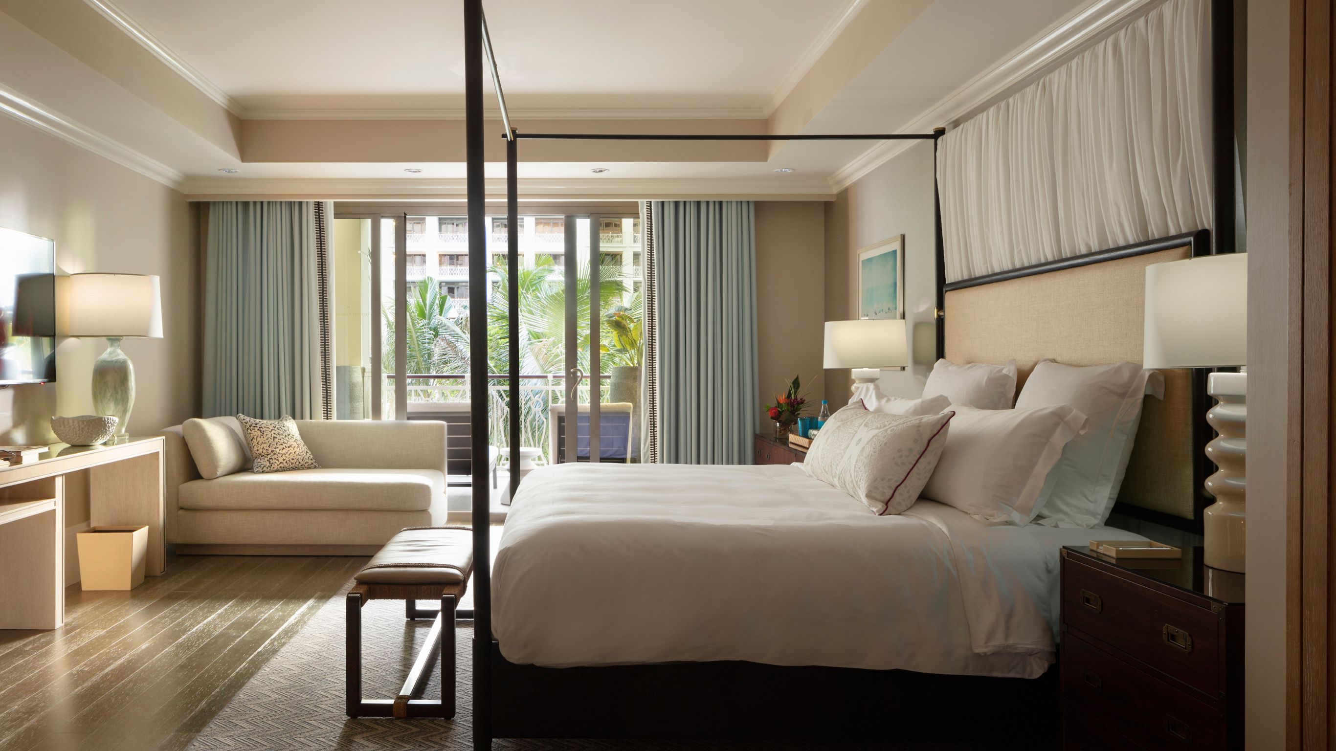 One bedroom suite. Rosewood Hotel London. .Blend комната. Rosewood Hotel. Rosewood Hotel Bangkok.