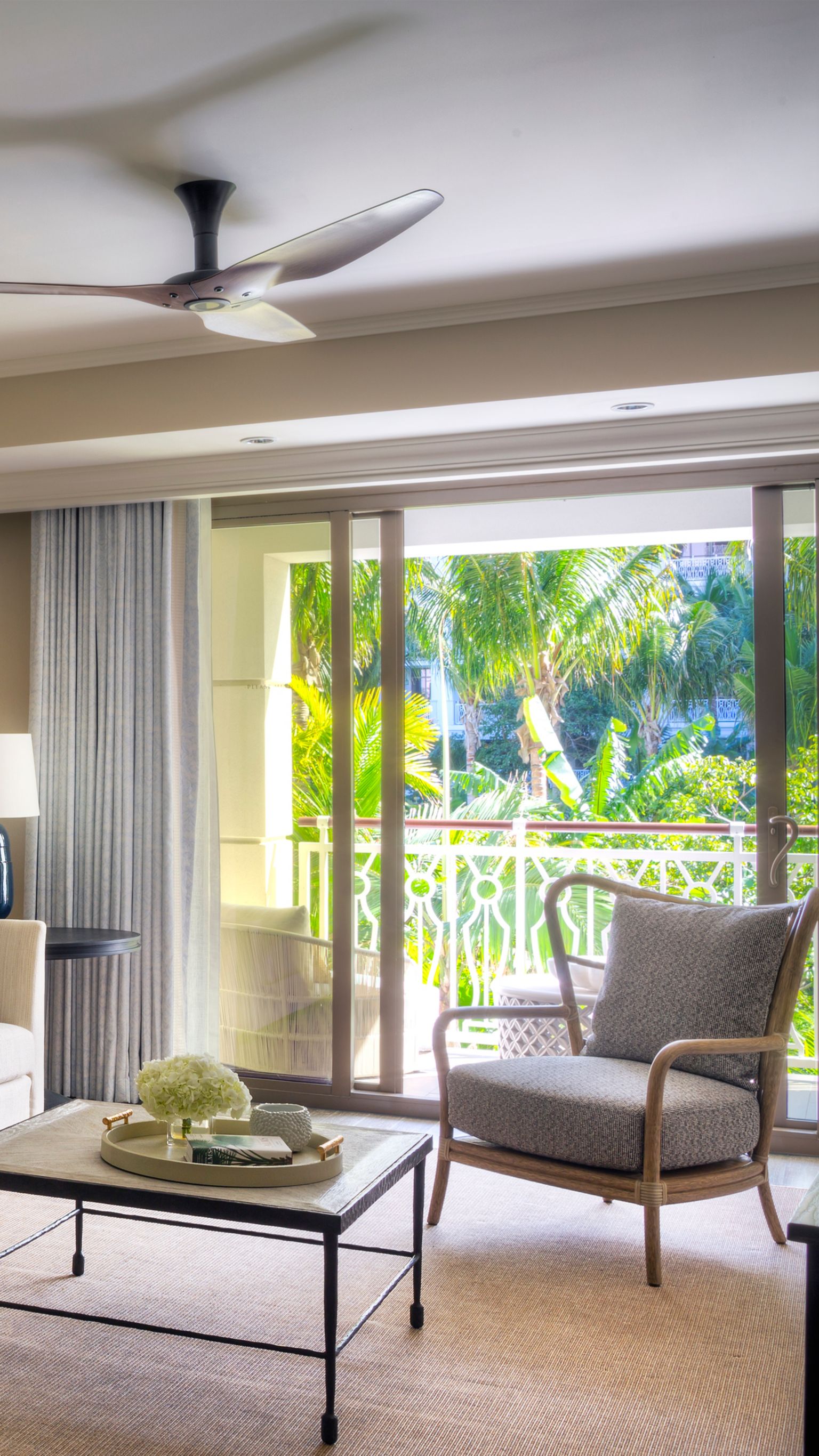 one-bedroom suite living room