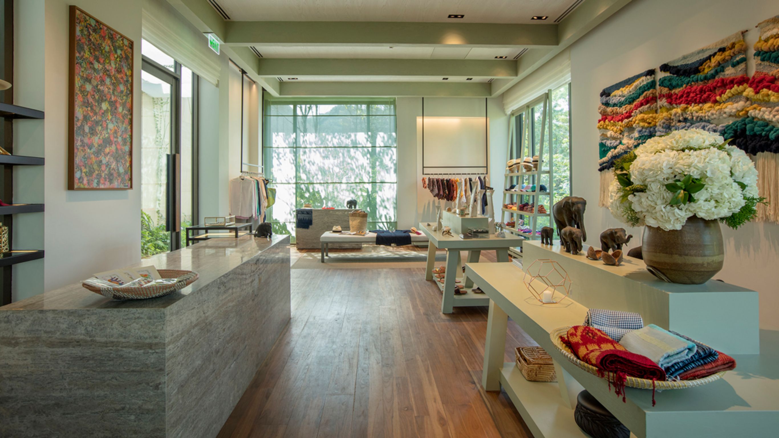 Retail Gallery| Rosewood Phuket