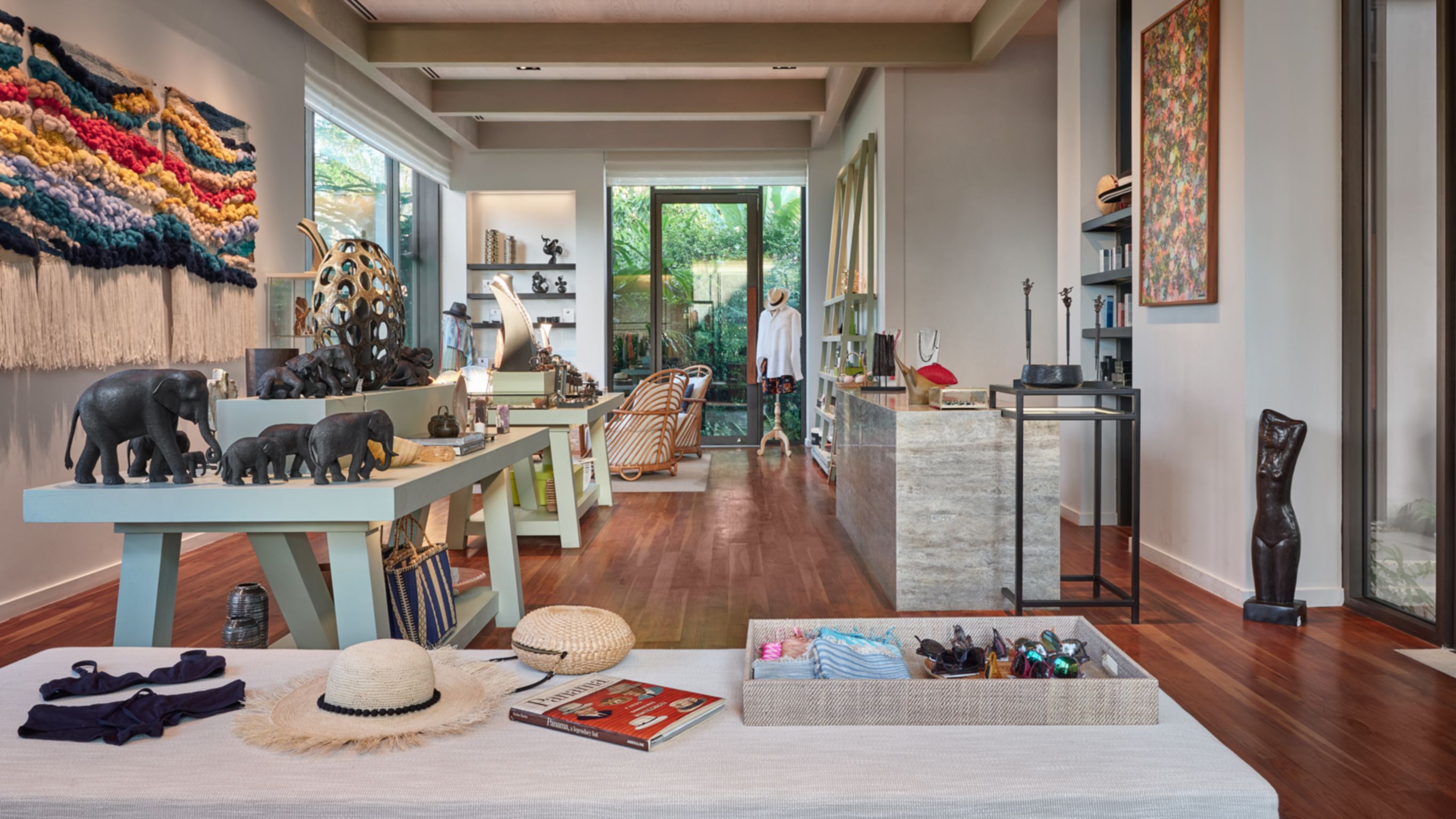 Retail Gallery | Rosewood Phuket