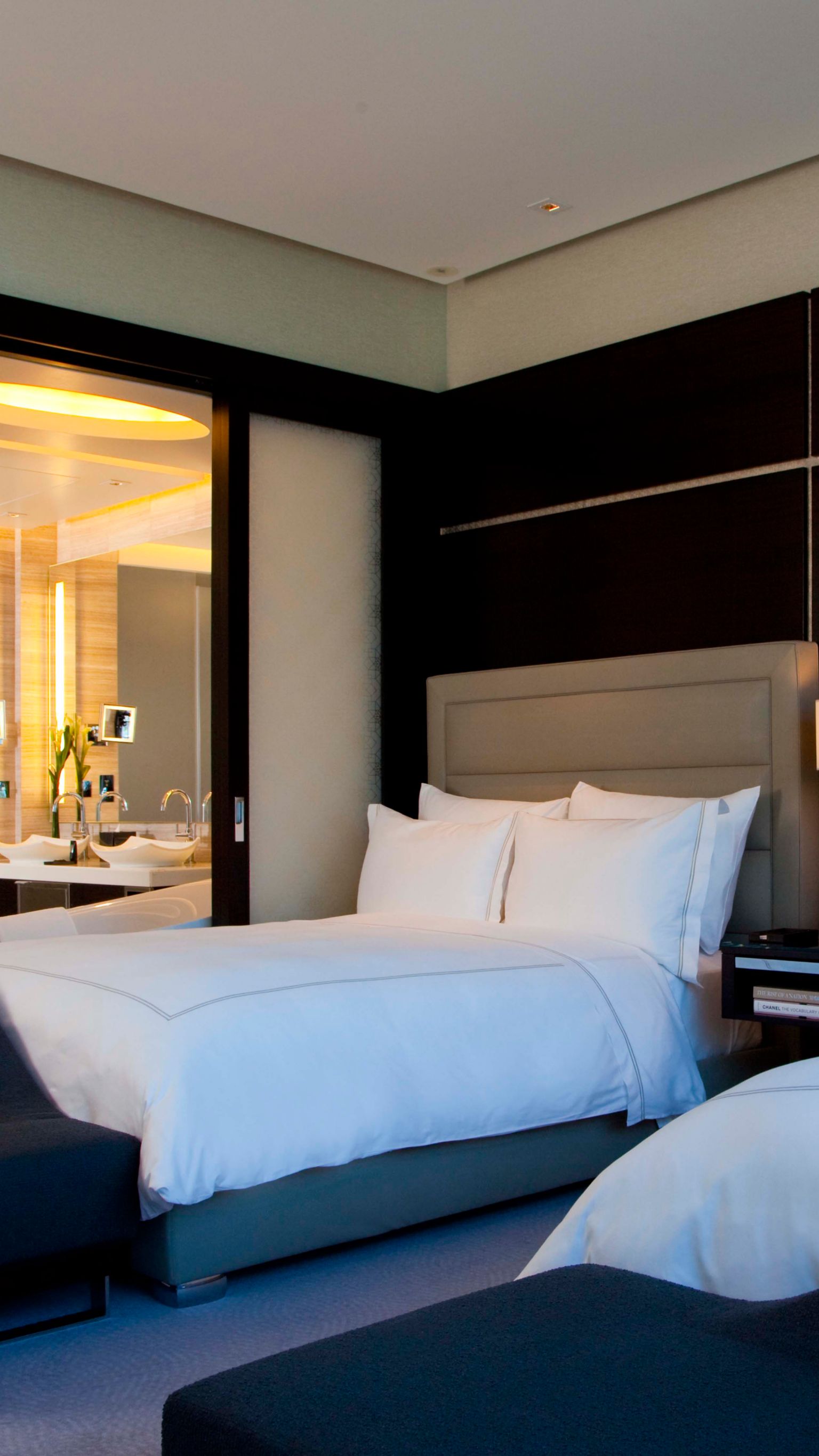 غرفة ديلوكس | فندق روزوود أبوظبي