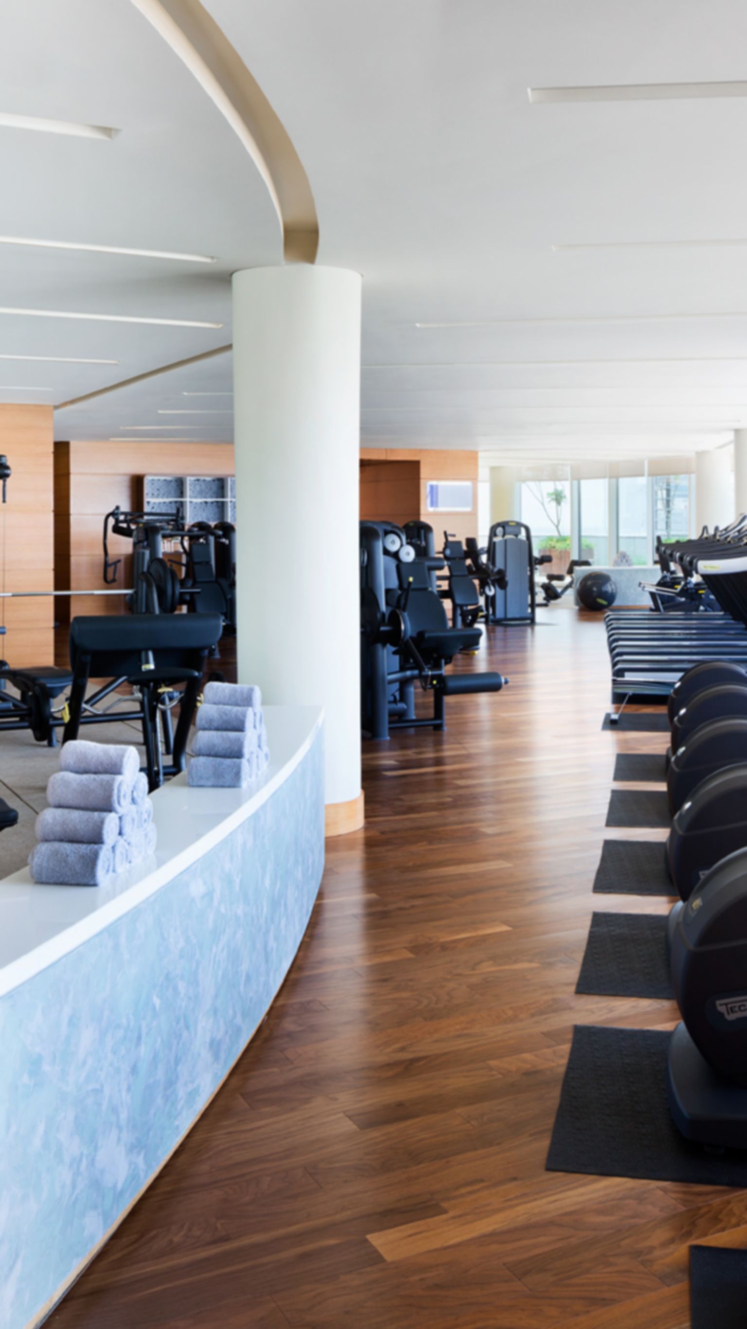 مركز اللياقة البدنية | فندق روزوود أبوظبي