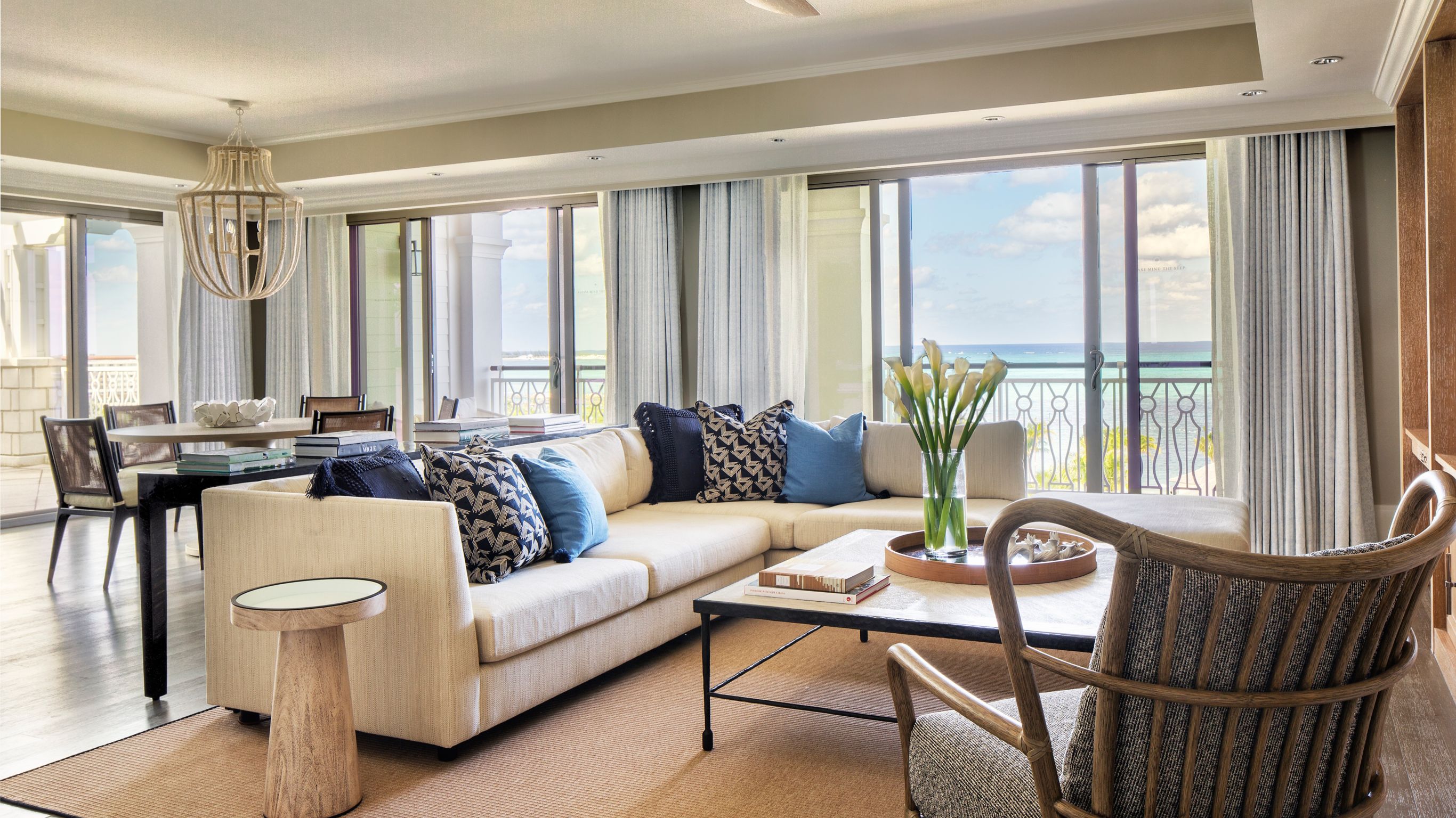 rosewood suite living room