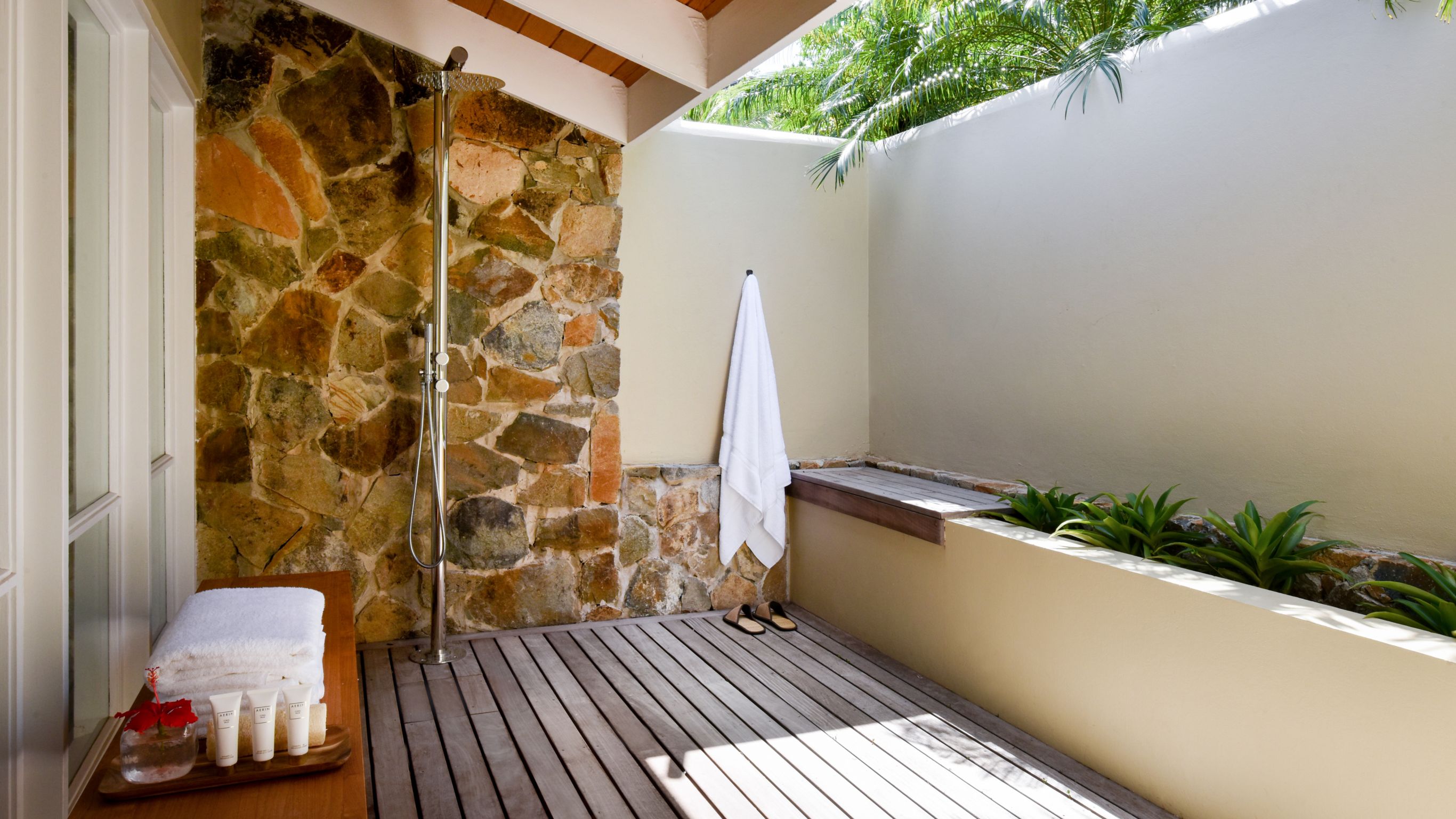 One Bedroom Pool Suite Outdoor Shower