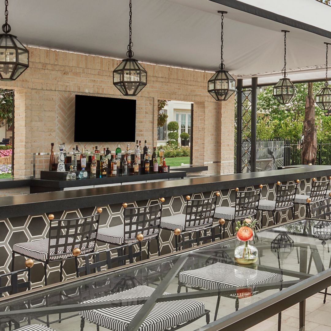 Cabana Bar Montecito Rosewood