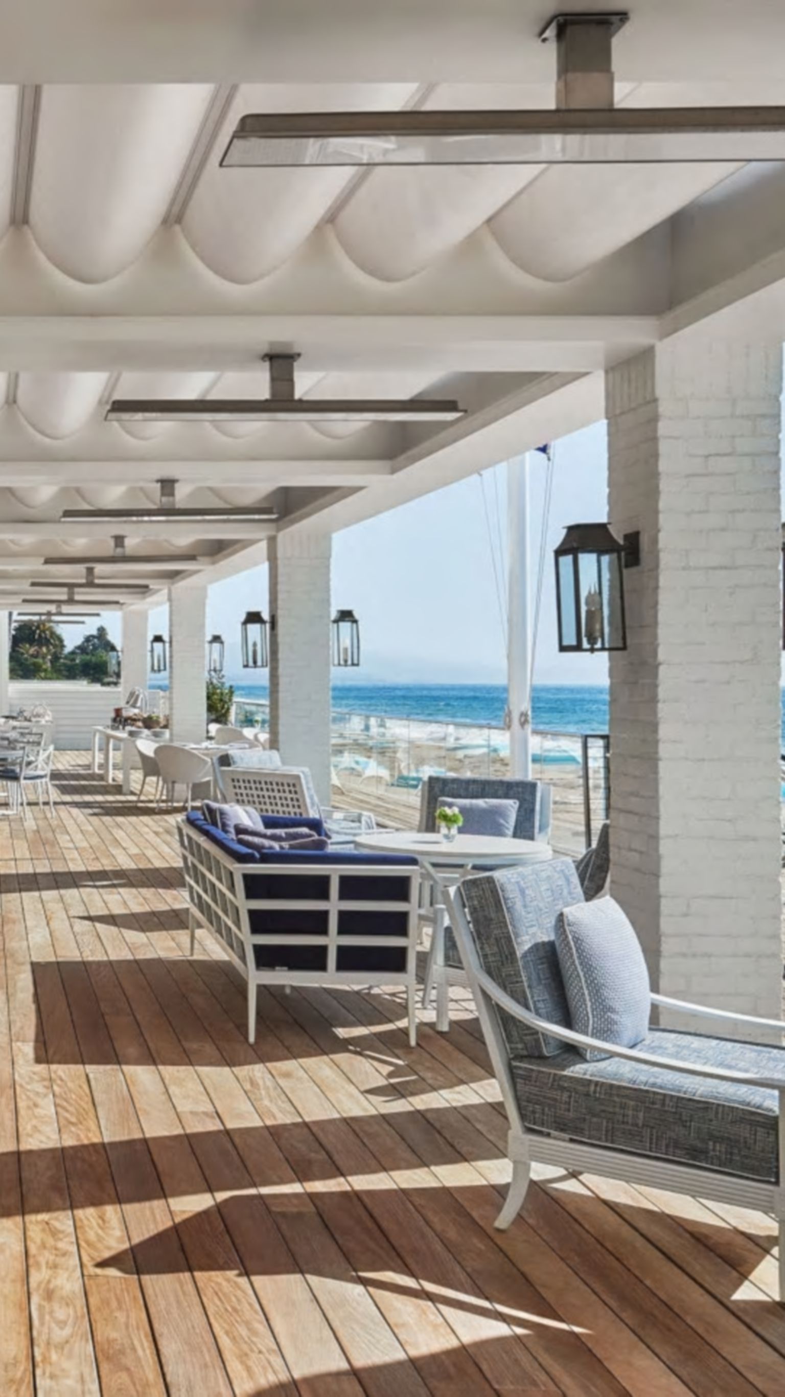 Caruso's Meeting Setup