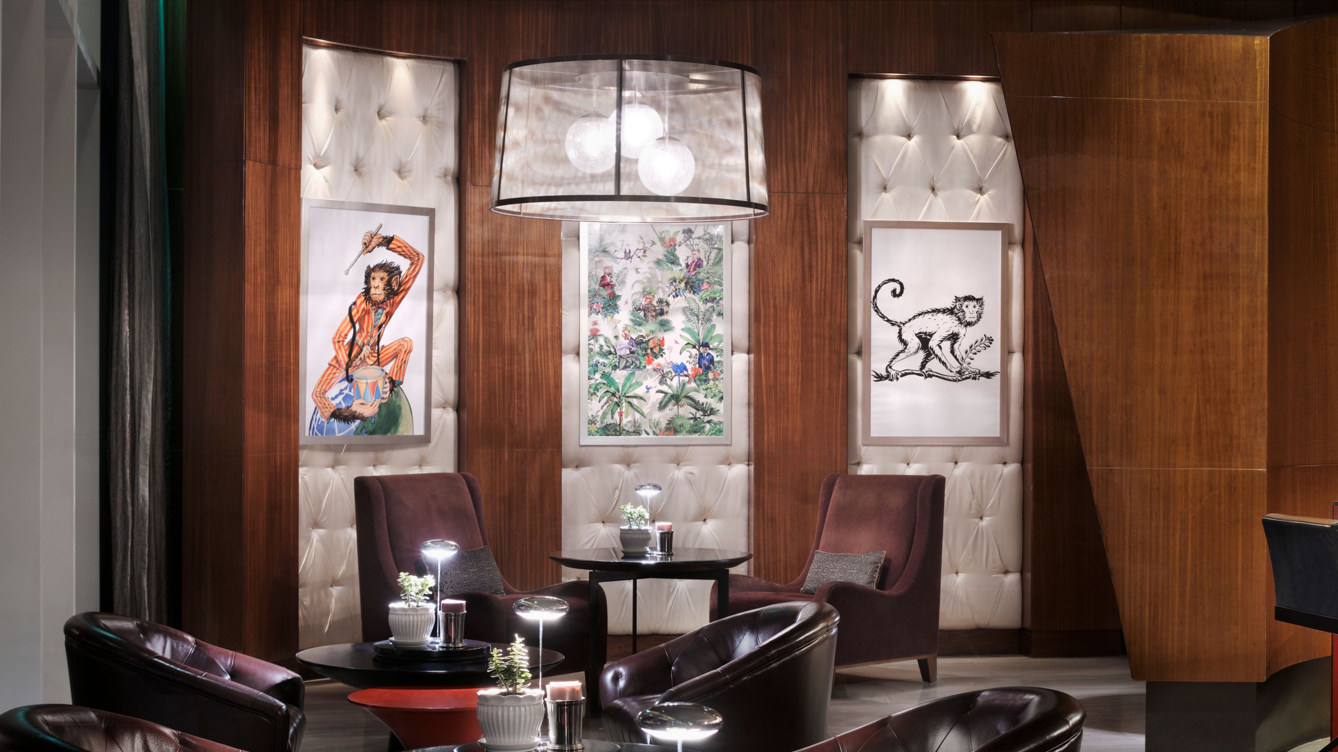 هدن بار | فندق روزوود بأبوظبي