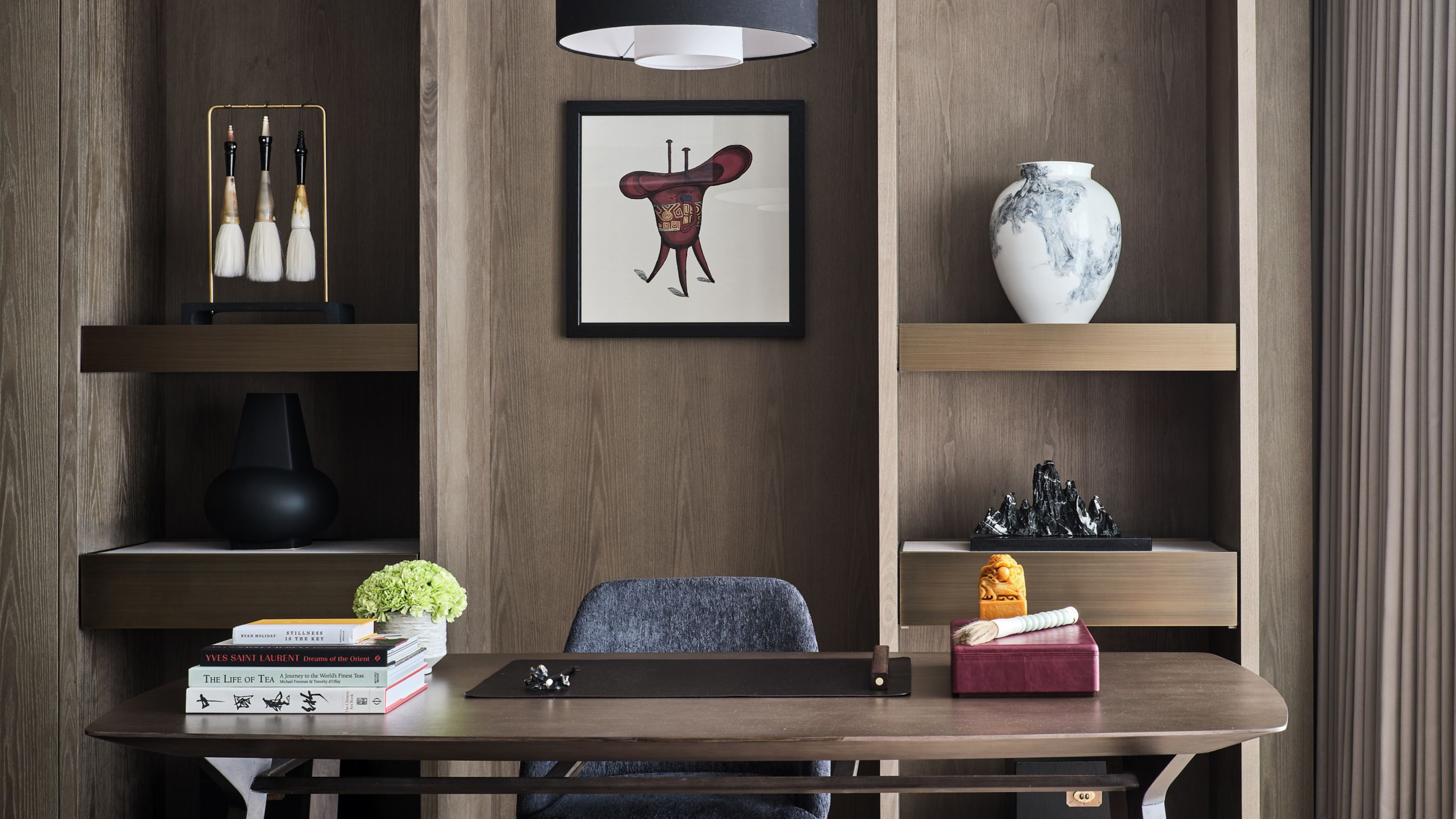 Manor Suite Work Area Guangzhou