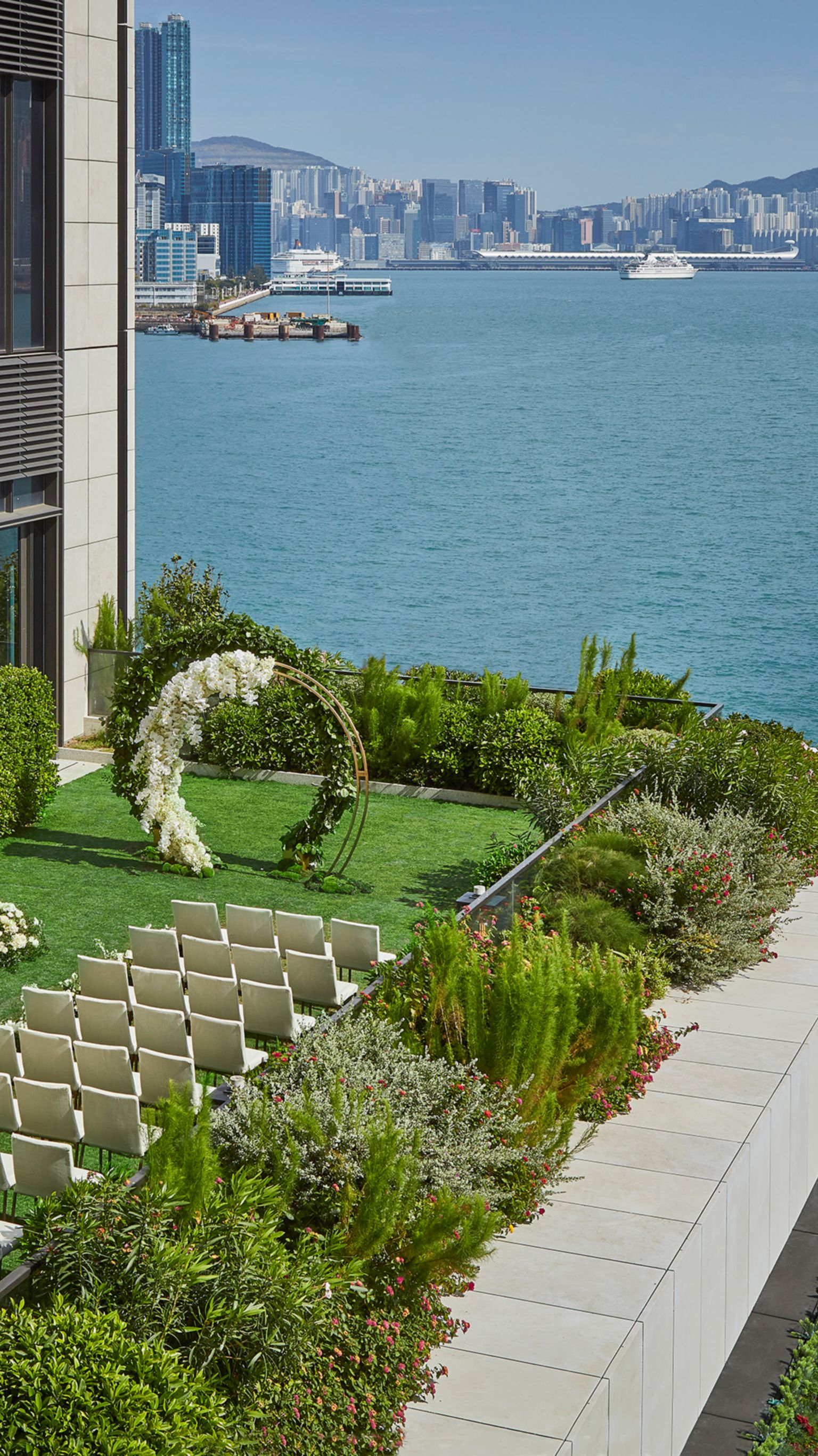 The Lawn | 香港瑰丽酒店