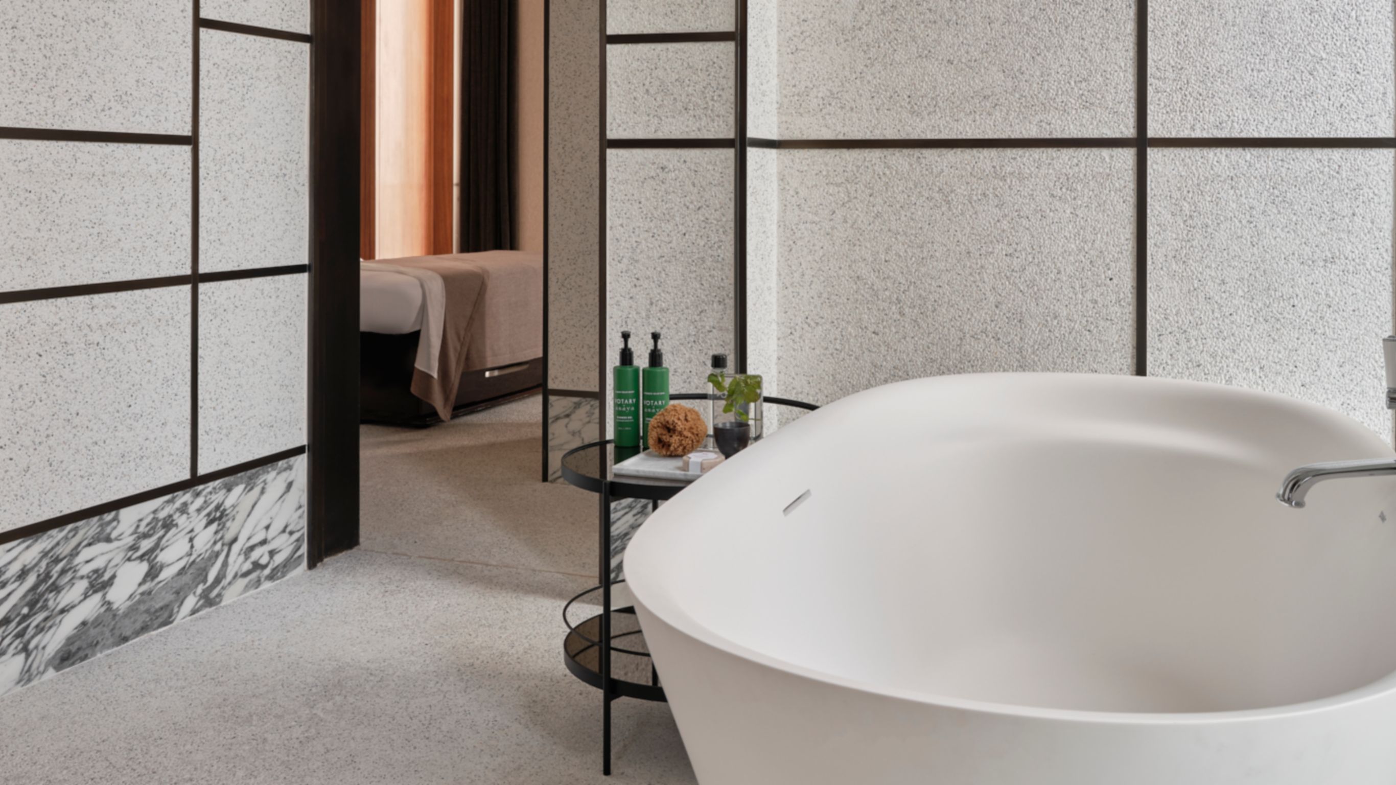 Signature Suite Bathroom Hong Kong