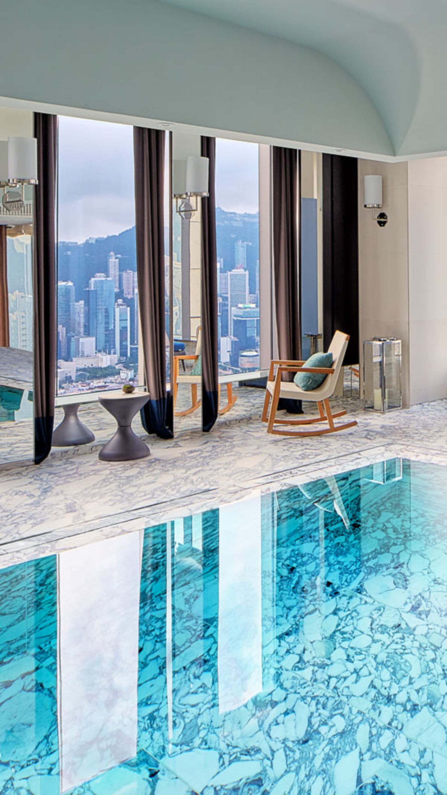 Club 53 游泳池 | 香港瑰丽酒店