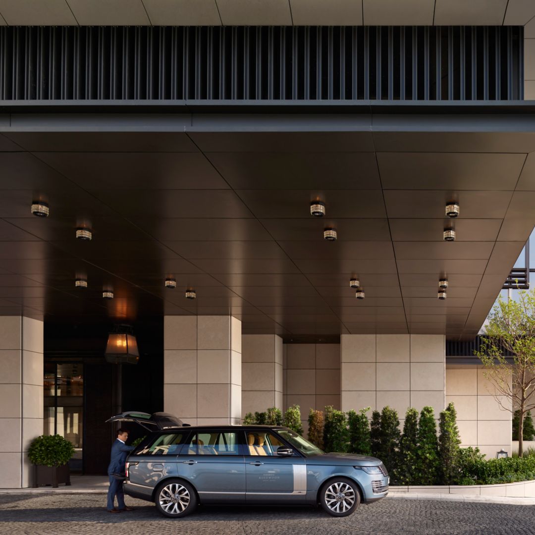 Rosewood Hong Kong entrance