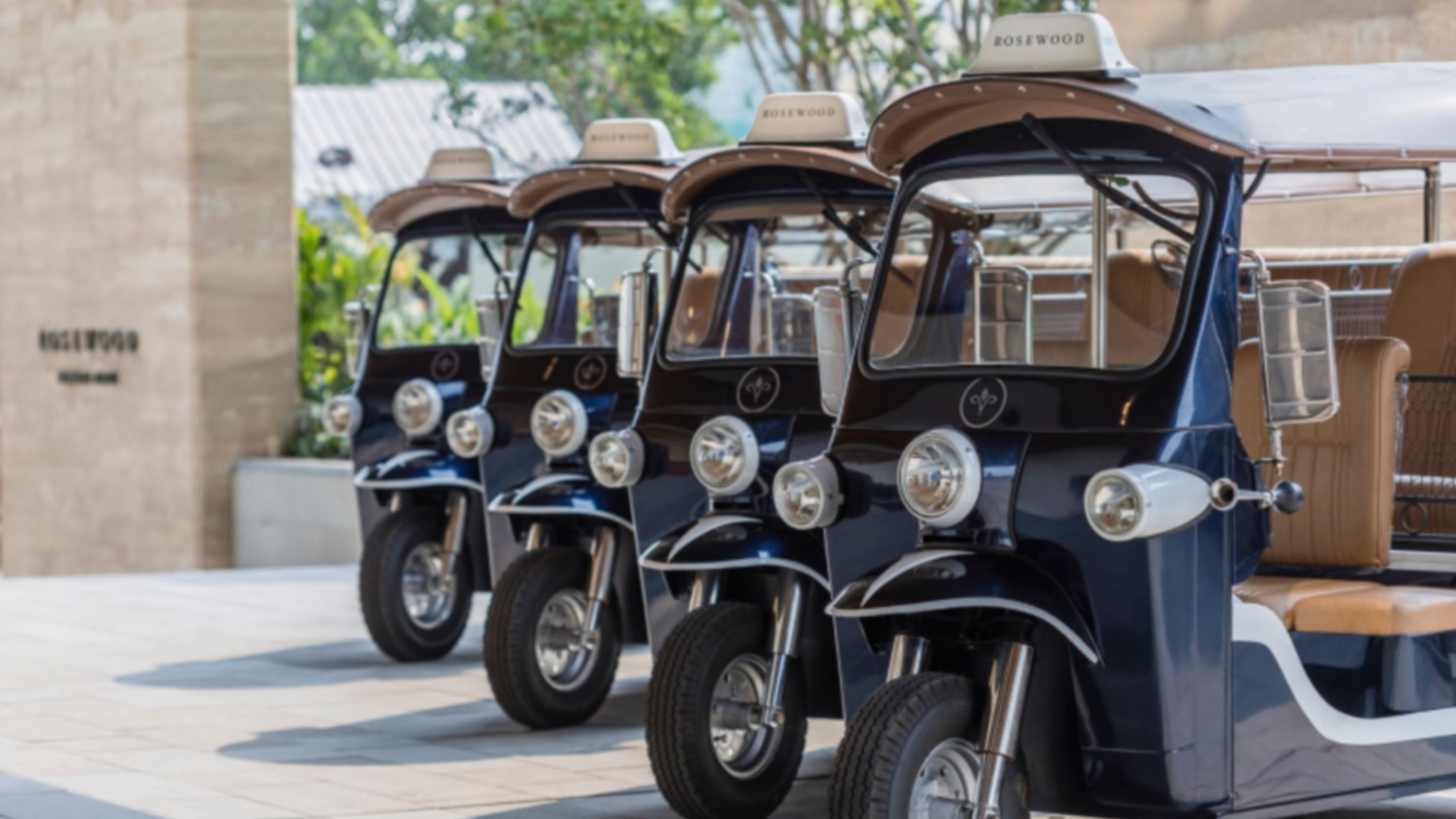 嘟嘟车 | 金边瑰丽酒店