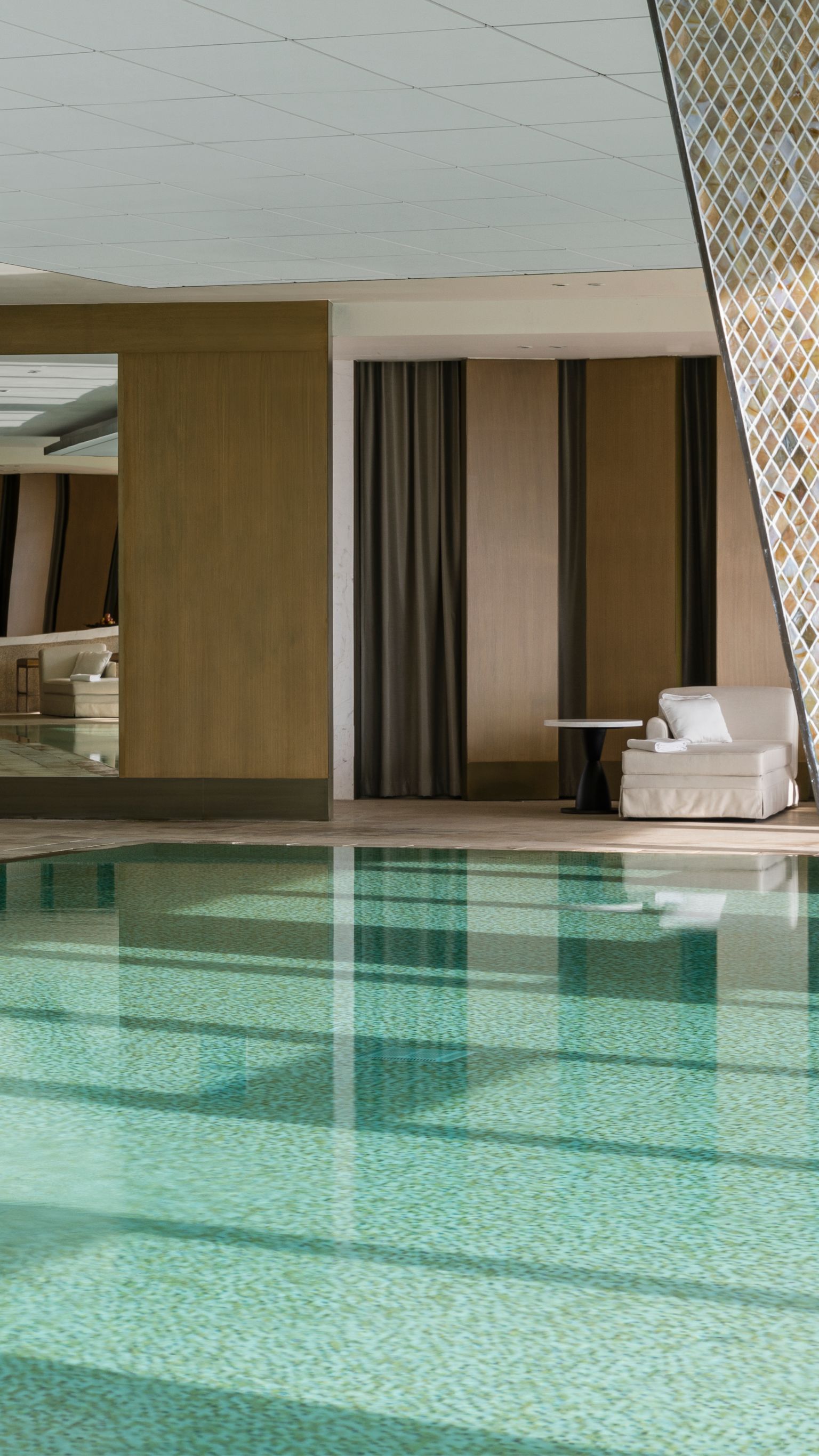 泳池 | 金边瑰丽酒店