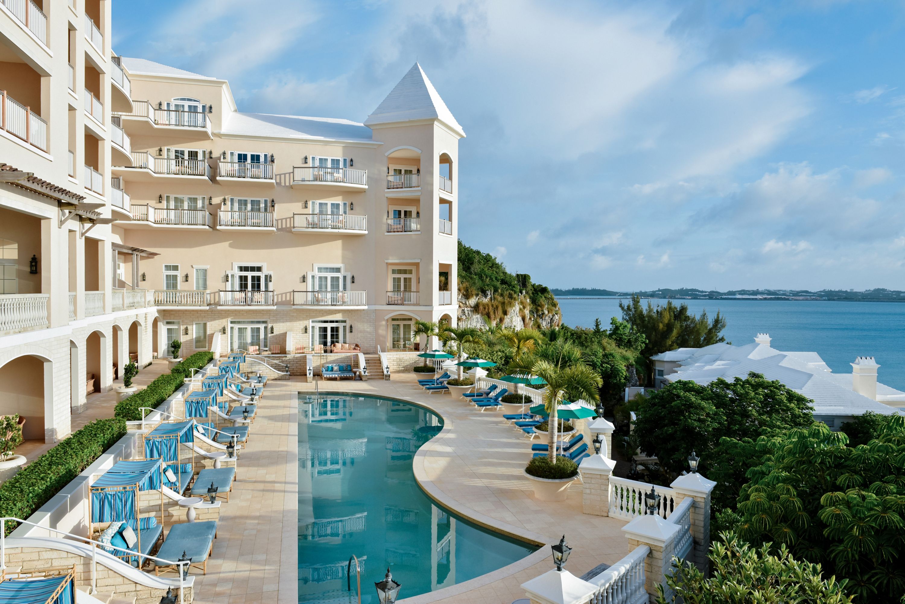 Spa & Poolside Dining Service Rosewood Bermuda