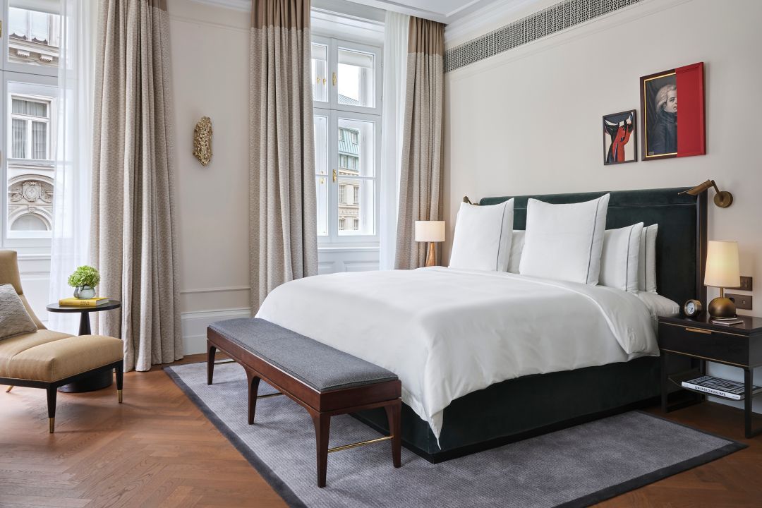 Executive Suite Bedroom