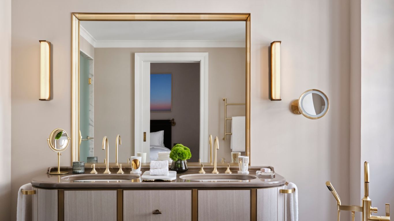 最旬トレンドパンツ Vienna Accommodations | Luxury Vienna Hotel Suites & Rooms クラシック