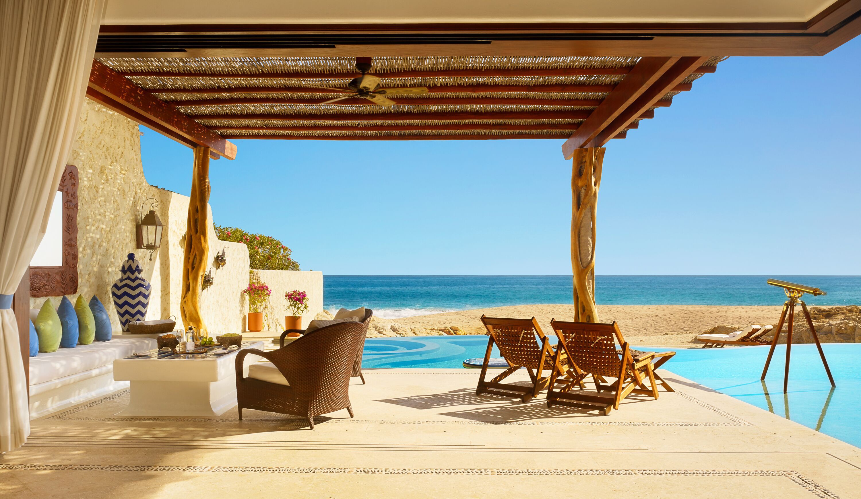 Luxury One-Bedroom Beachfront Signature Villa | Los Cabos Retreat