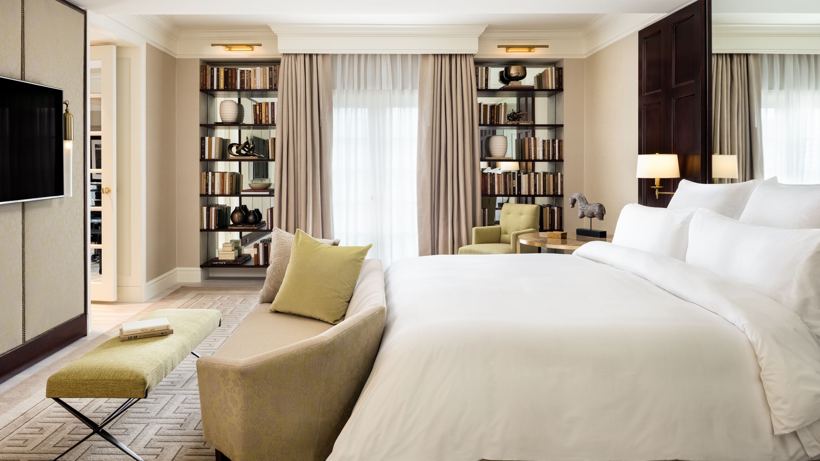 Extended Stay Bedroom Dallas Rosewood